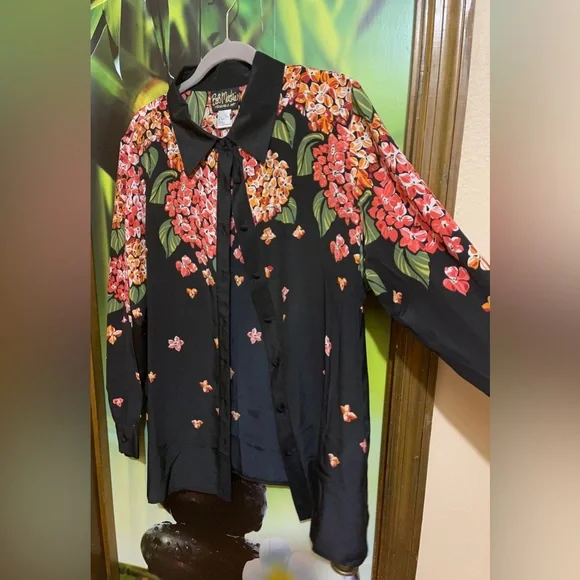 Women’s blouse - Picture 3 of 5